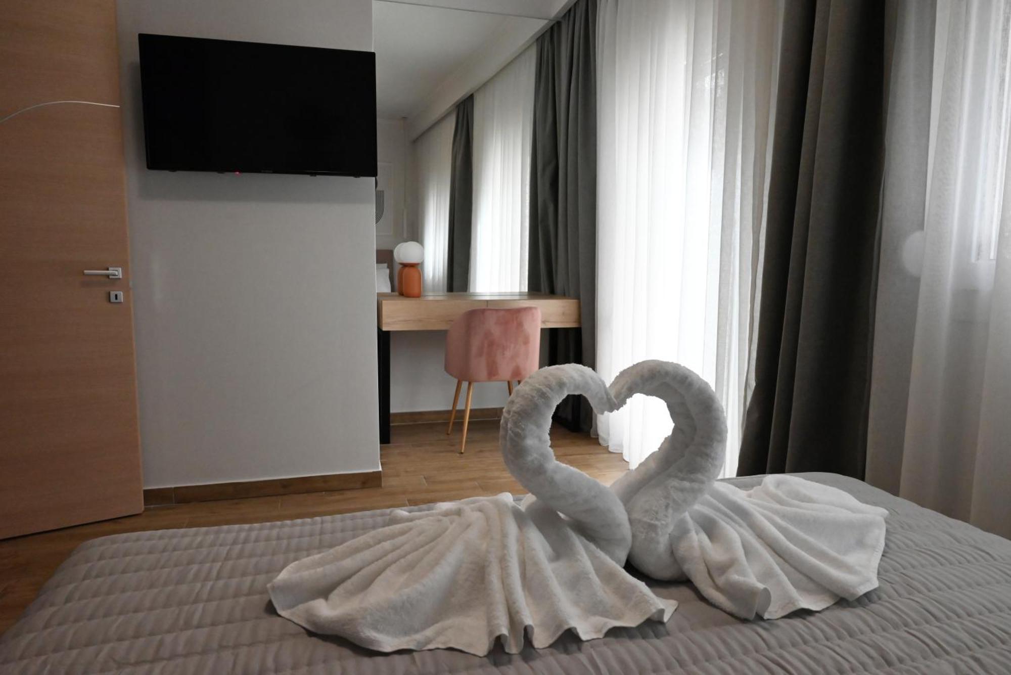 Mouson Luxury Suite With Free Private Parking 카발라 외부 사진